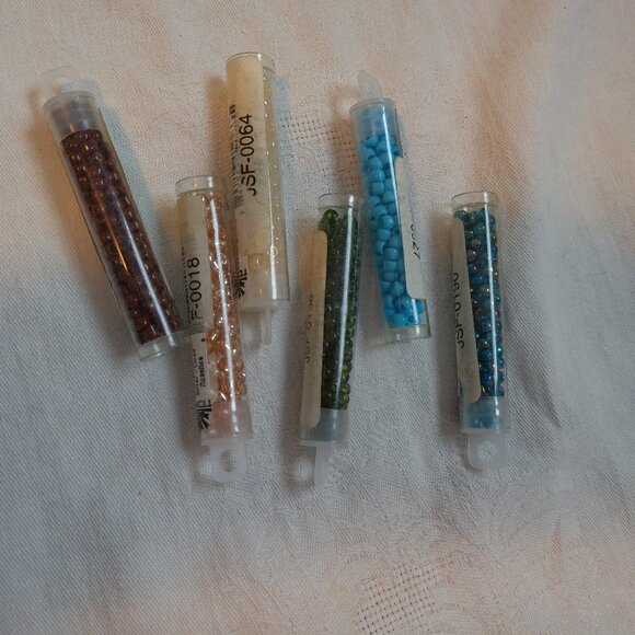 Toho Round 6/0 Opaque Beads Mixed Lot of 6 - Picture 1 of 4